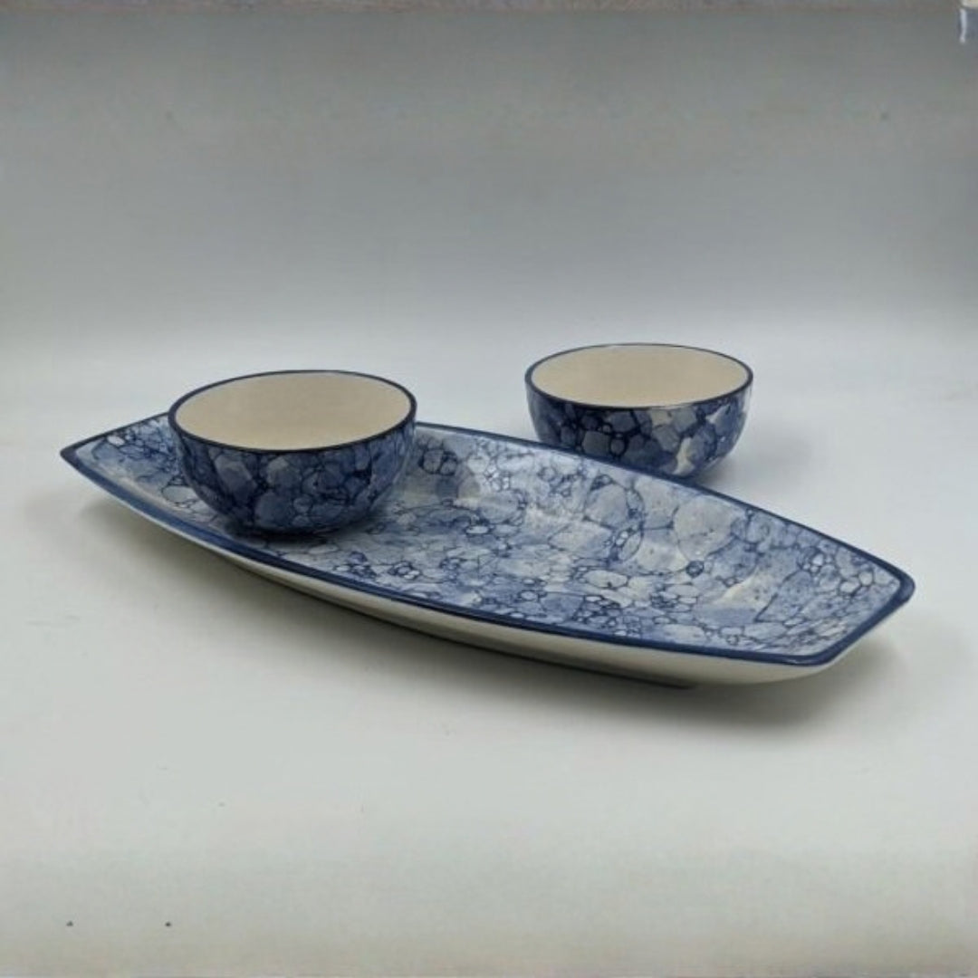 Platter Set with 2 Dip Bowls - Long Blue Bubble Pattern