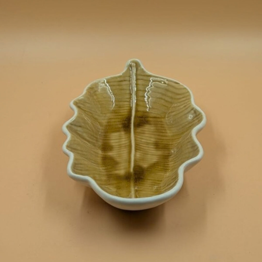 Platter - Wavy Edge Leaf Shape / Banana Leaf Green Glazed