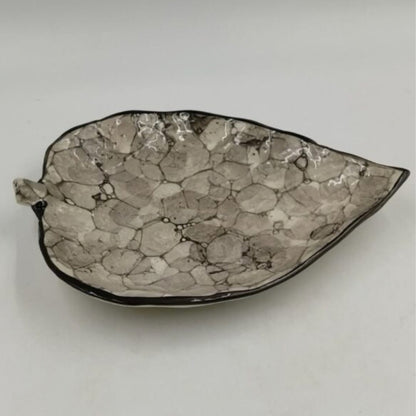 Platter - Leaf Shaped Black Bubble Pattern
